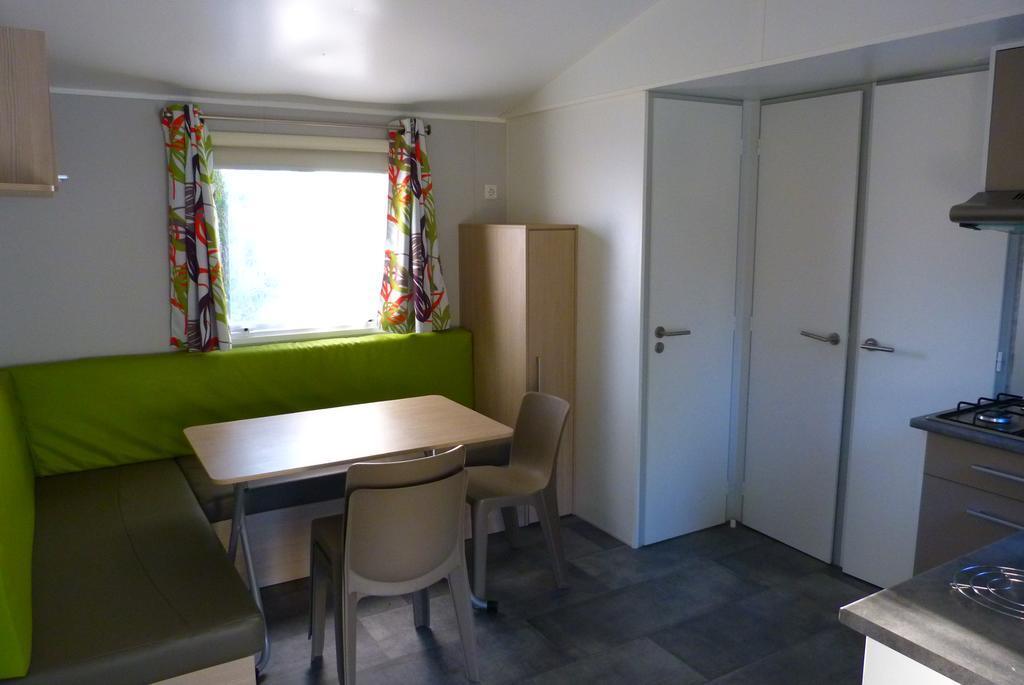 Camping La Maurie Foulerot Habitación foto